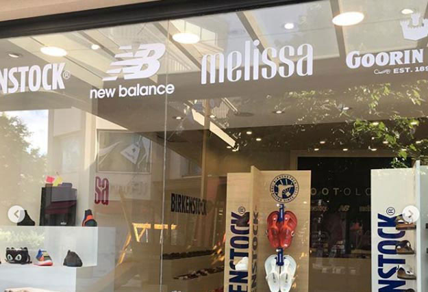 Ploteo de vinilos para vidrieras comerciales - Estudio INI